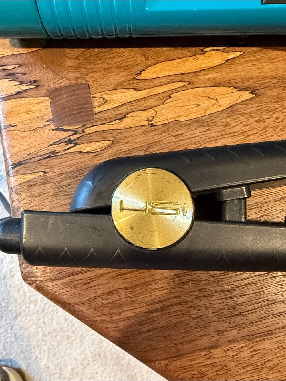 Hsi straightener bella